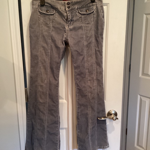 Vintage Guess Stretch Corduroy Low rise  Flare Pant - Picture 2 of 6